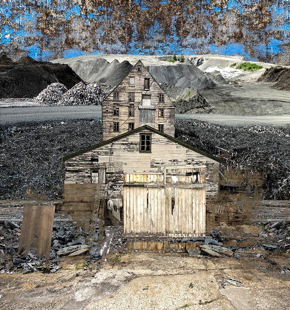 Fiskemottak mot blå himmel