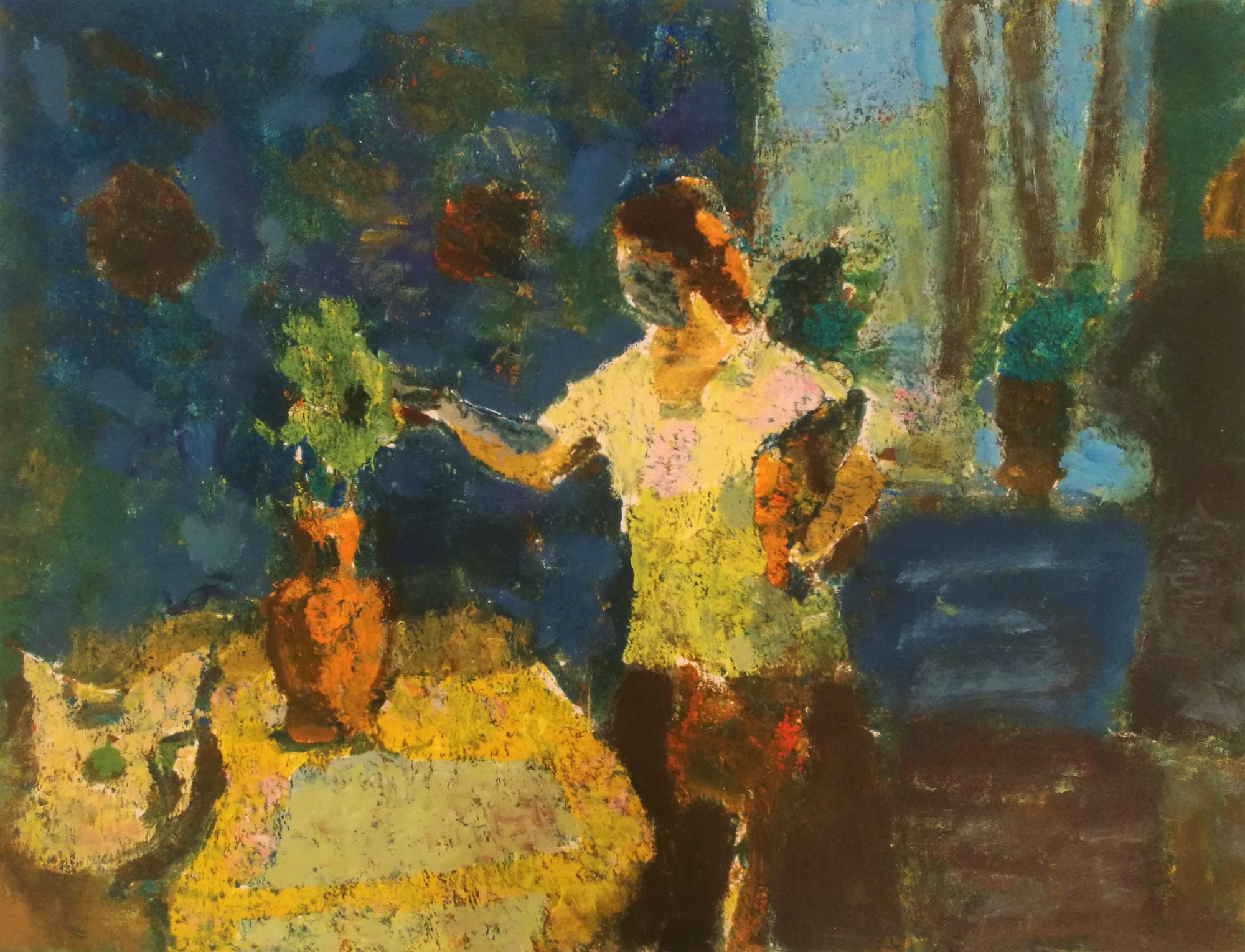 Interiør med katt og planter