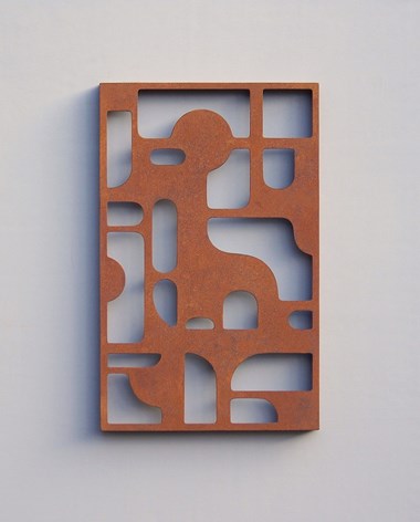 «Utan tittel», 50 x 31 x 3 cm, rustpatinert stål. 